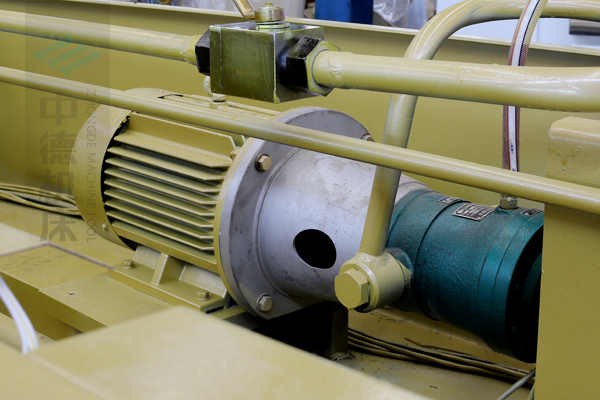 ZDG-832知名品牌電機及優質油泵，動力強勁澎湃.jpg